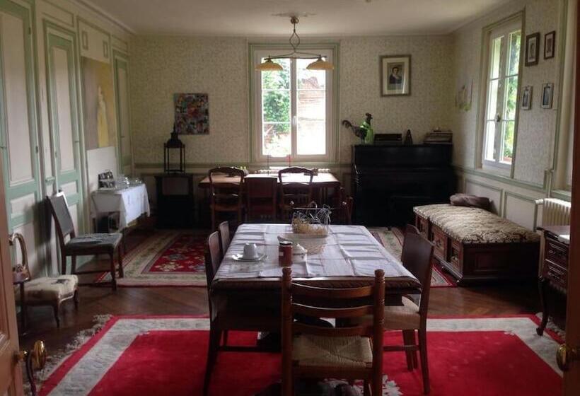 Пансион La Tourelle