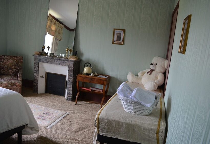 Пансион Le Chateau De La Tourlandry Puy Du Fou