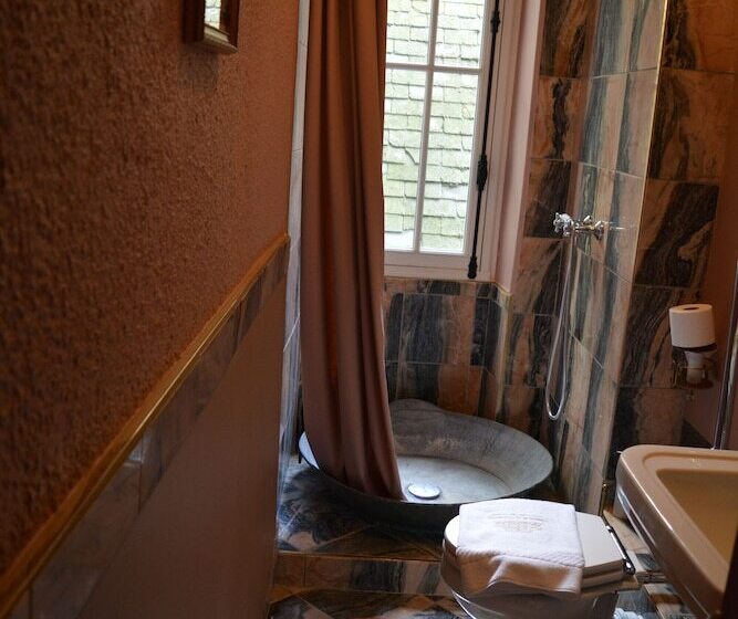 Пансион Le Chateau De La Tourlandry Puy Du Fou