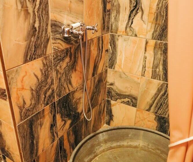 Пансион Le Chateau De La Tourlandry Puy Du Fou