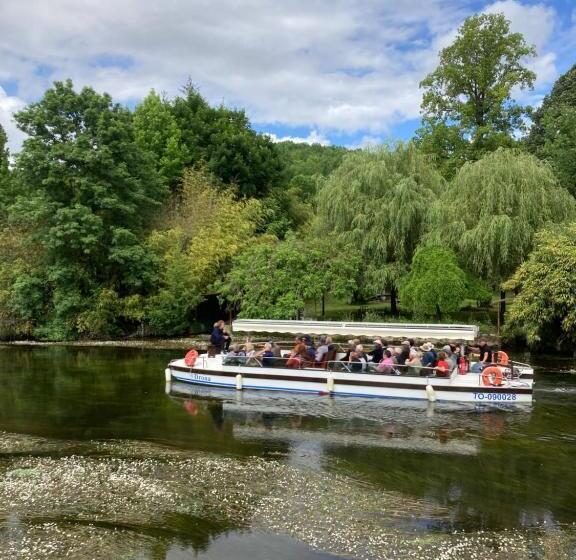 Пансион Le Patio Chambres Et Tables D Hôtes
