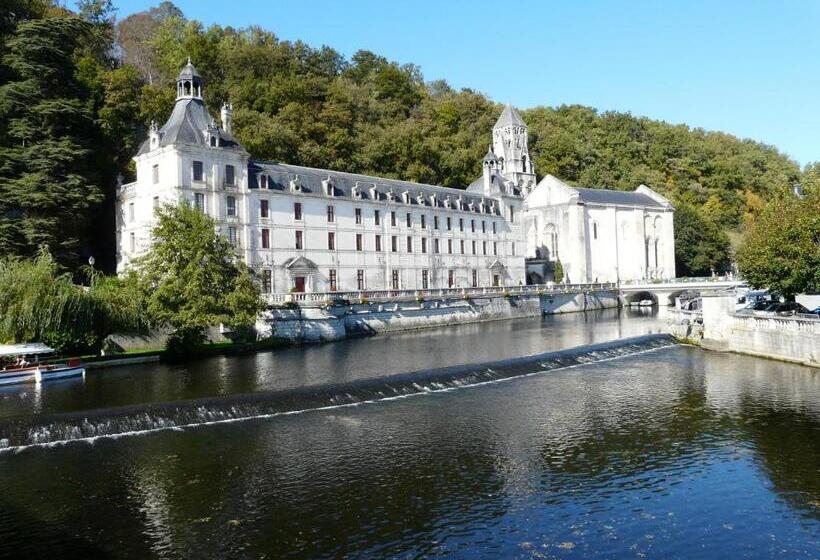 Пансион Le Patio Chambres Et Tables D Hôtes