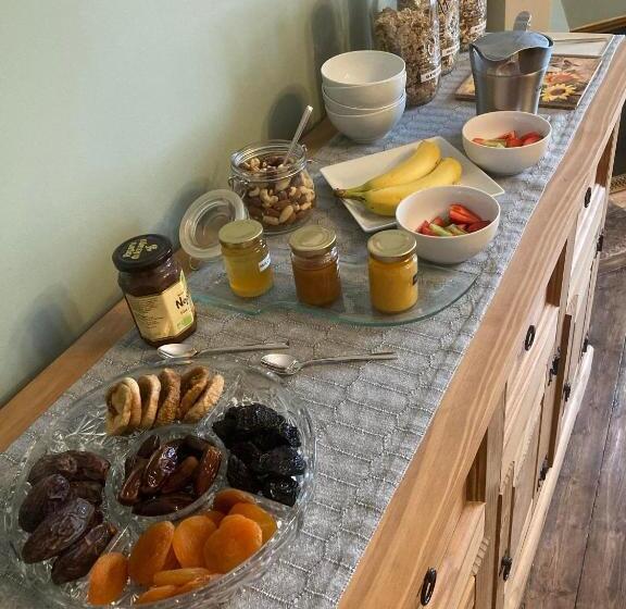 Пансион Le Patio Chambres Et Tables D Hôtes