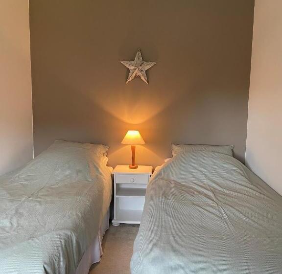 פנסיון L'envers