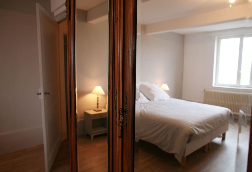 بنسيون Les Chambres D Hôtes Du Pont De Pierre