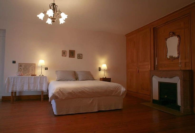 بنسيون Les Chambres D Hôtes Du Pont De Pierre
