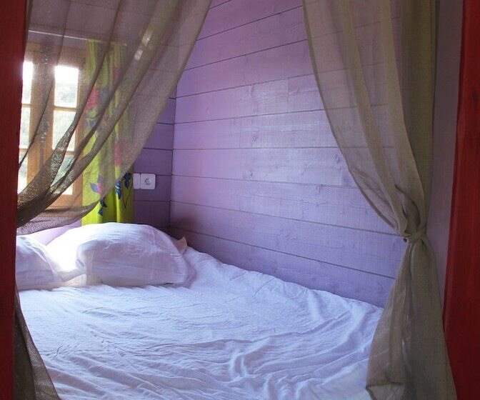 Пансион Les Roulottes Du Lauragais