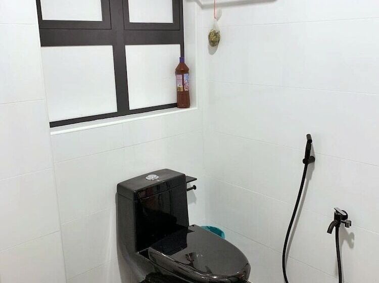 פנסיון Mak Ga Knia Homestay