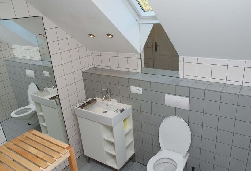 Пансион Penzion U Hájovny U Pískoven   Vlkov