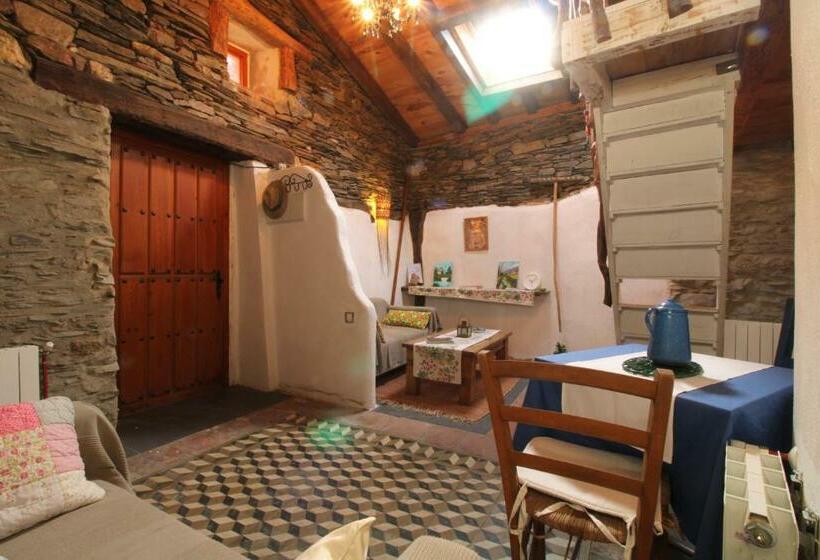 Пансион Rural La Encantada En Riaza