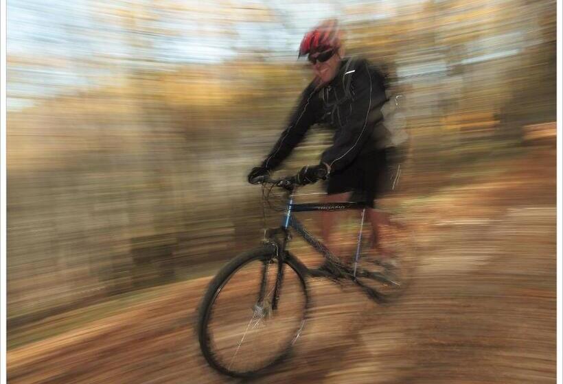 بنسيون Yan Bibiyan Guest House