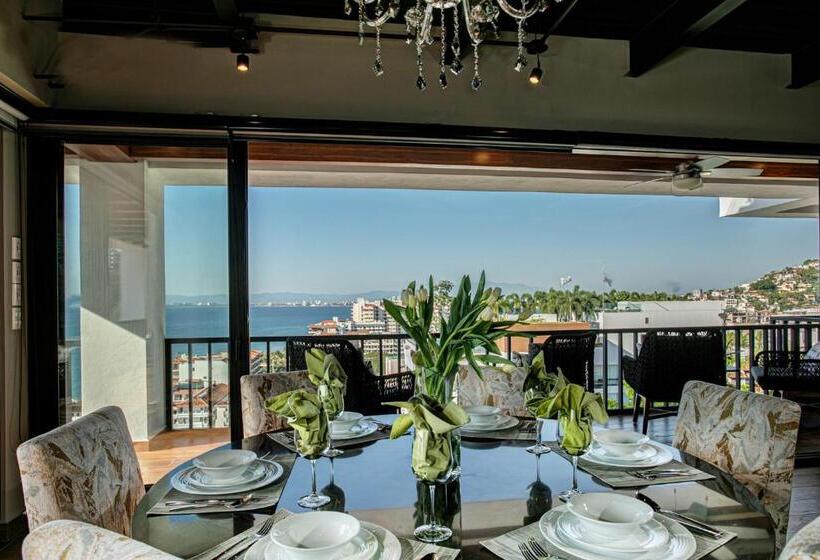 Pinnacle Resorts 179  Adults Only