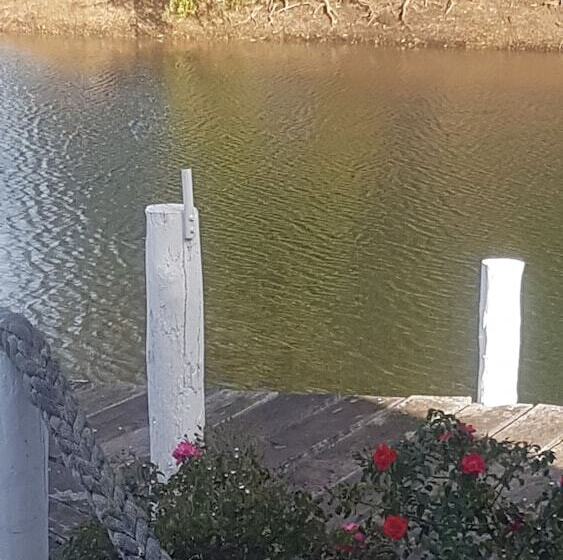 Redtail Ridge Cottages   Adults Only