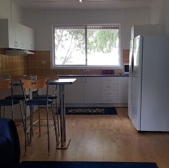 Redtail Ridge Cottages   Adults Only