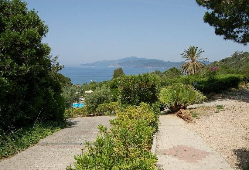 Резиденция Villaggio Innamorata   Villa Gisella