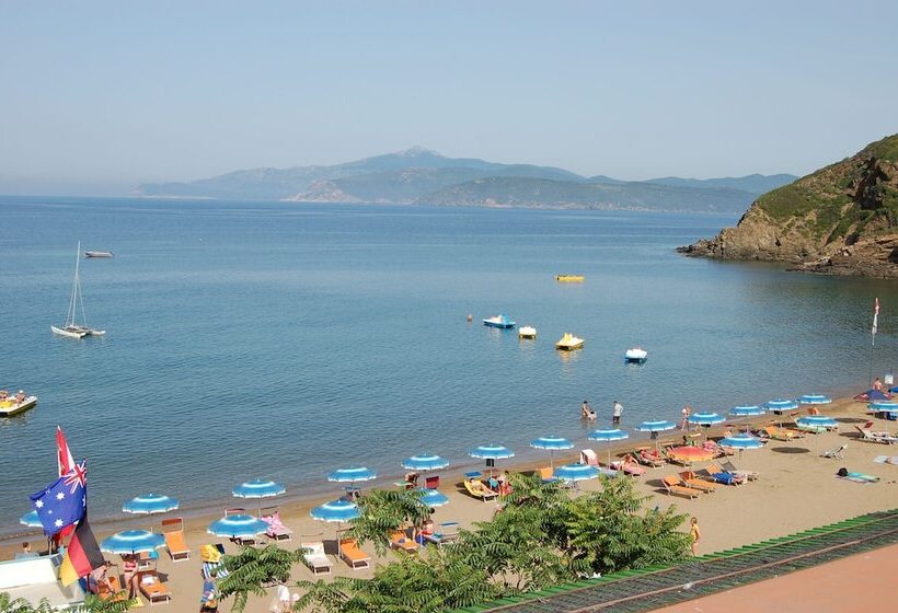 住所  Villaggio Innamorata   Villa Moresca