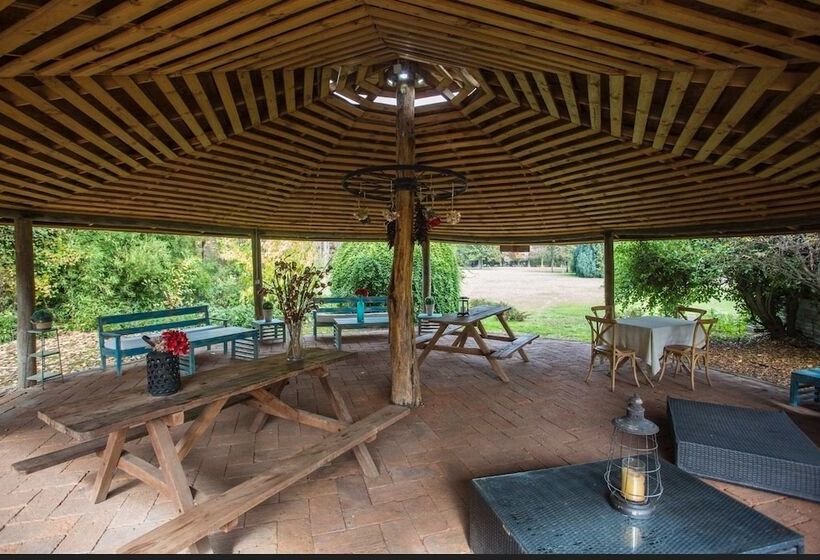 Resort Comalle Party