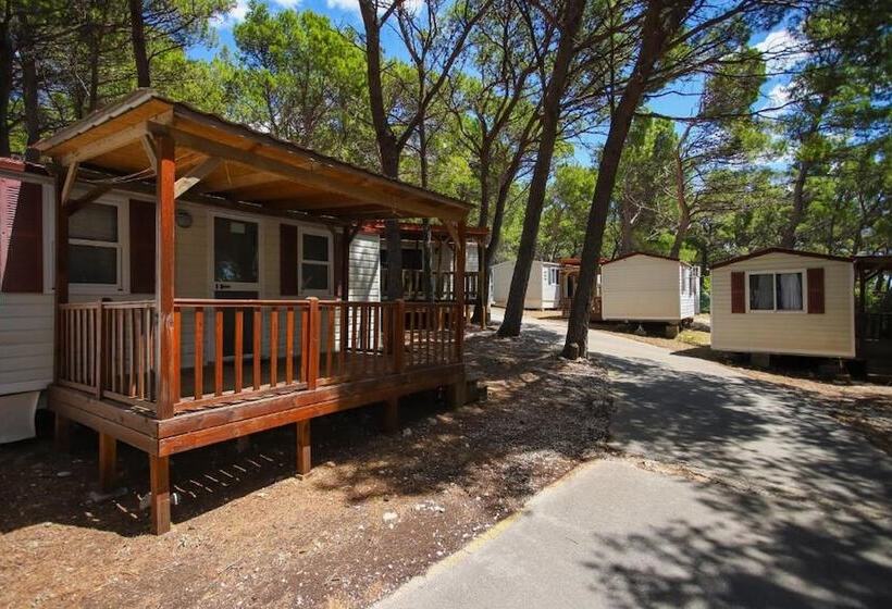 منتجع Mediteran Travel Mobile Homes Basko Polje