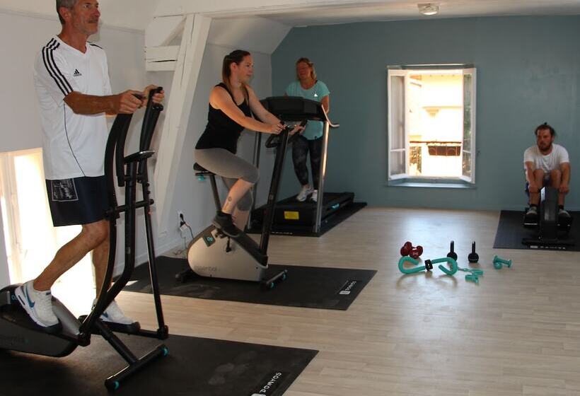 渡假胜地  Village Vacances La Vallée De L Yonne