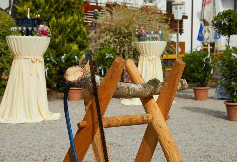 Tannmühle Hotel Und Restaurant Gmbh