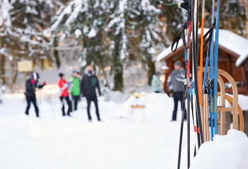 Tannmühle Hotel Und Restaurant Gmbh