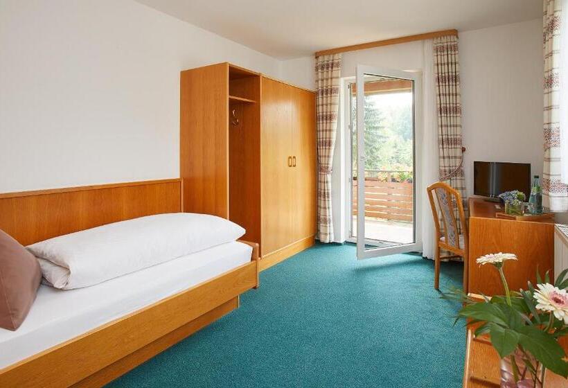 Tannmühle Hotel Und Restaurant Gmbh