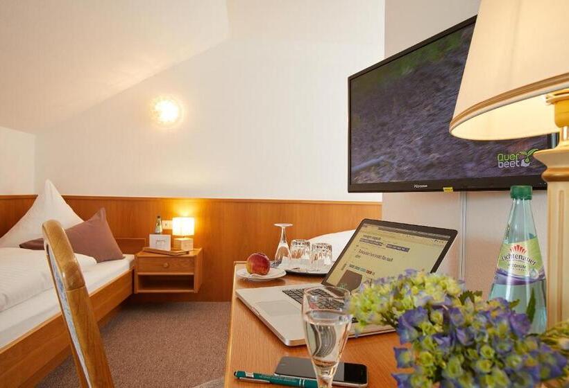 Tannmühle Hotel Und Restaurant Gmbh