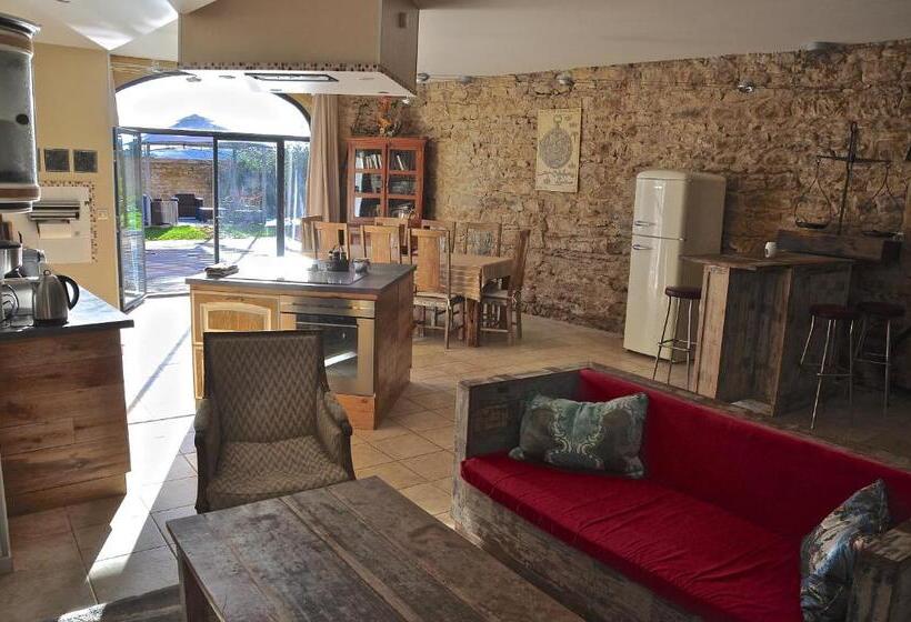 민박 Le Clos Du Cher En Beaujolais