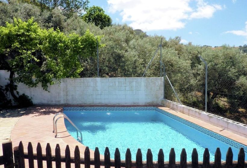 Cosy Cottage In Antequera With Swimming Pool
