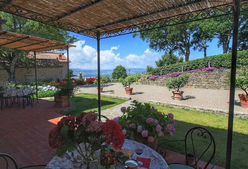 Detached Villa For 6 Pers. With Outdoor Swimming Pool