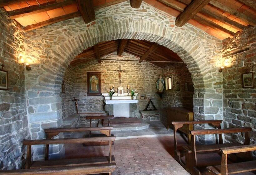 Detached Villa For 6 Pers. With Outdoor Swimming Pool