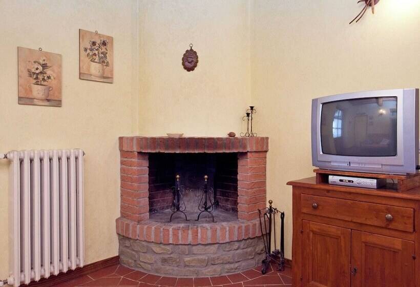 Detached Villa For 6 Pers. With Outdoor Swimming Pool