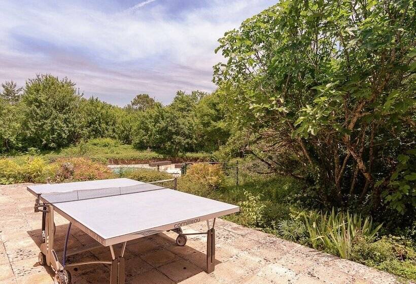 Heritage Gite In Aquitaine With Shared Pool