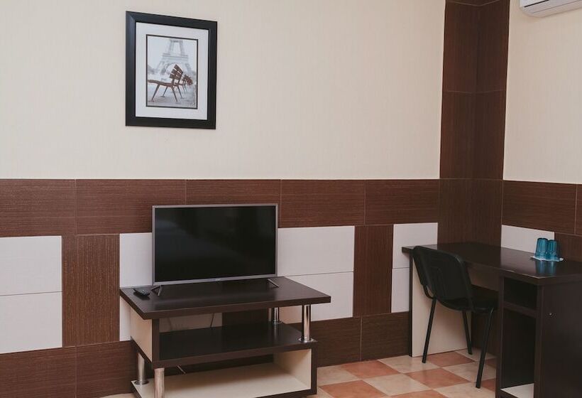 בית מלון כפרי Korona