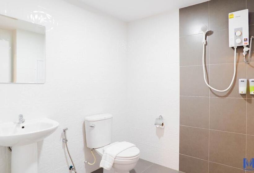 ホテル Manonta Budget