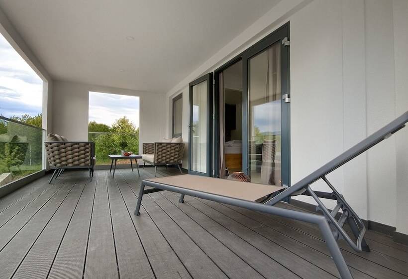 בית מלון כפרי Mobile Homes Camping Plitvice