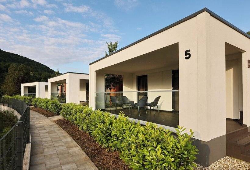 בית מלון כפרי Mobile Homes Camping Plitvice