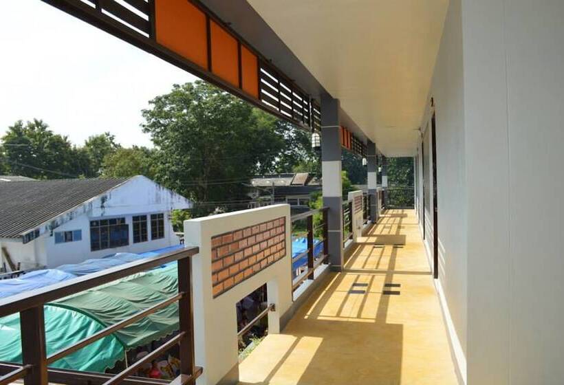 בית מלון כפרי Nan Treasure