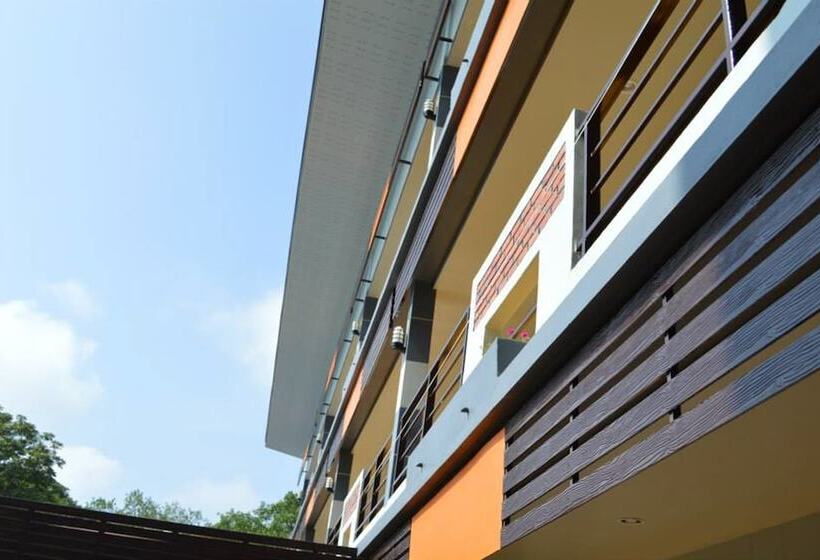 בית מלון כפרי Nan Treasure