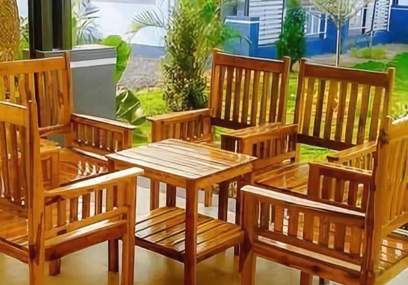 فندق The Premium Resort