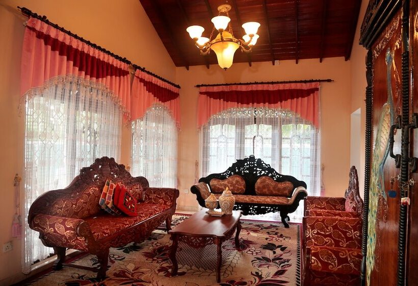 بنسيون Airport Square Villa