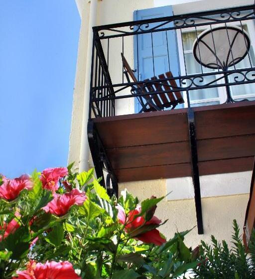 펜션 Guesthouse Niriides