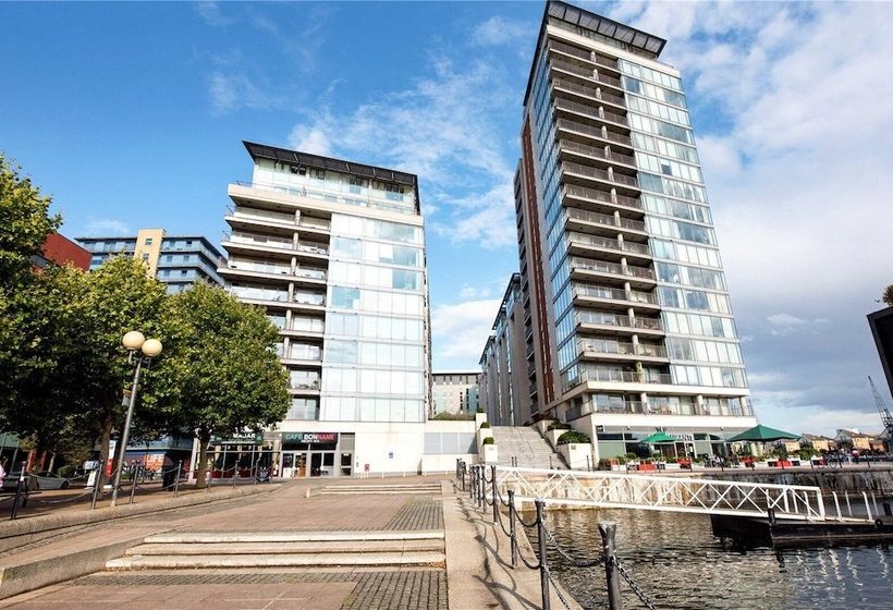 بنسيون Royal Docks Guesthouse By Luxhabitat