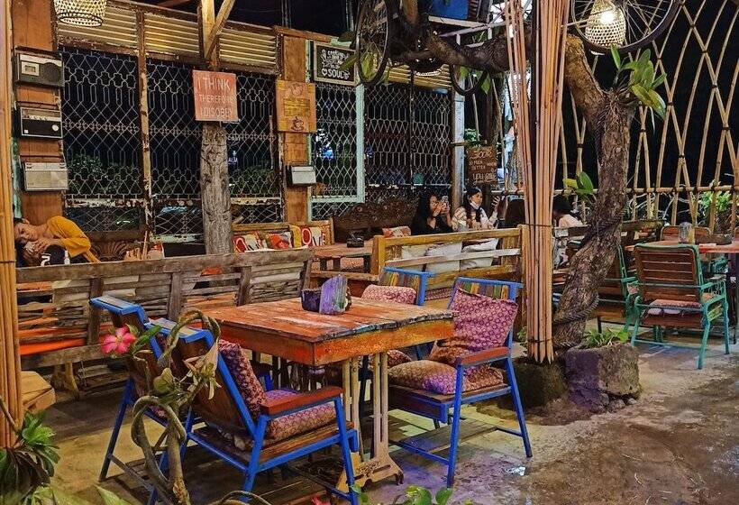 הוסטל Funkyplace