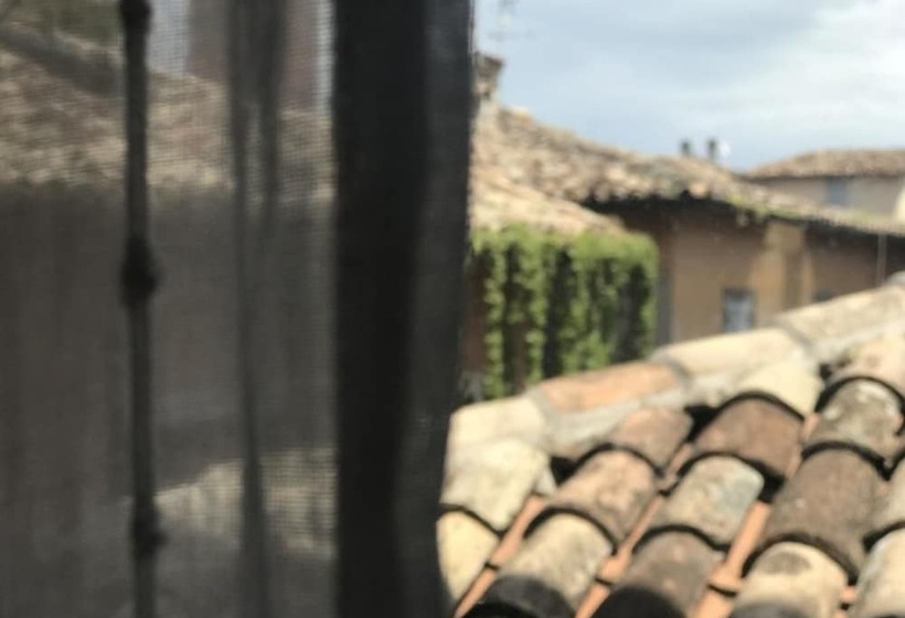 تختخواب و صبحانه 100 Torri