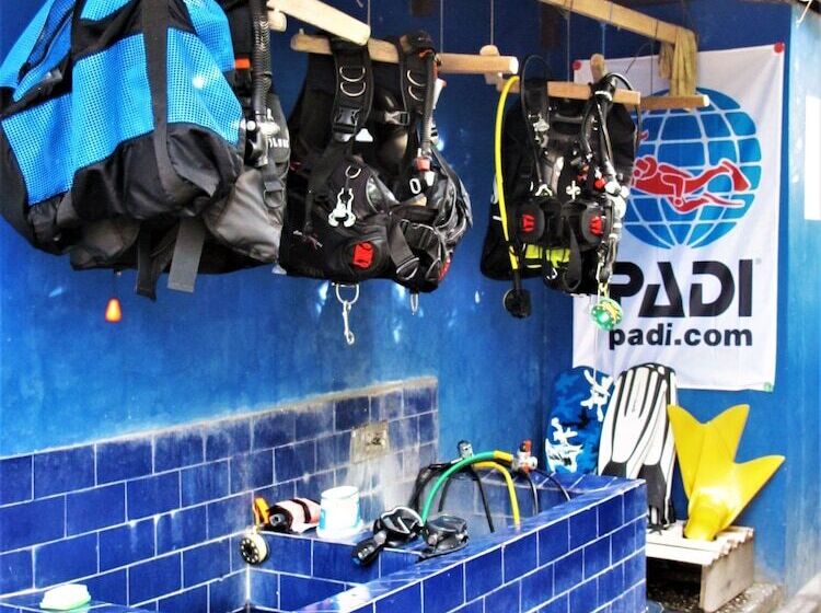 צימר Bali Dive Resort Amed