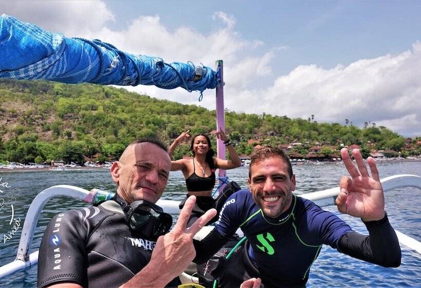 צימר Bali Dive Resort Amed