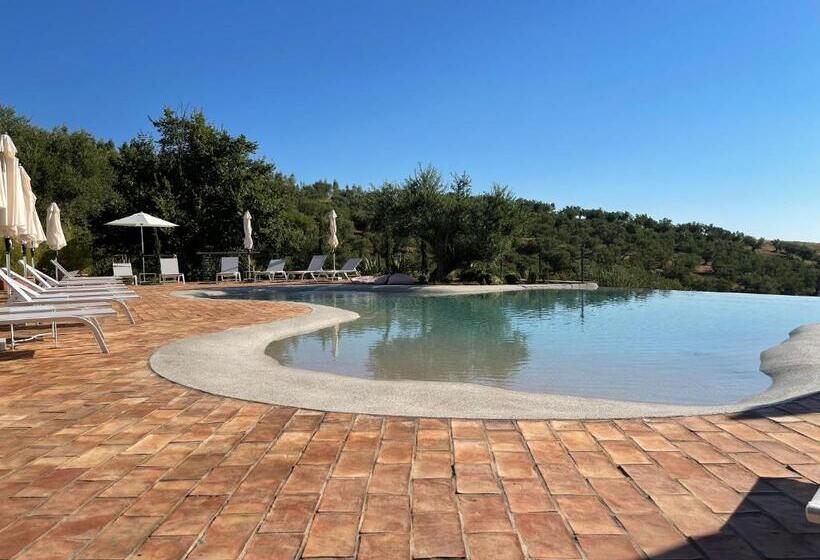 Castello Di Serragiumenta