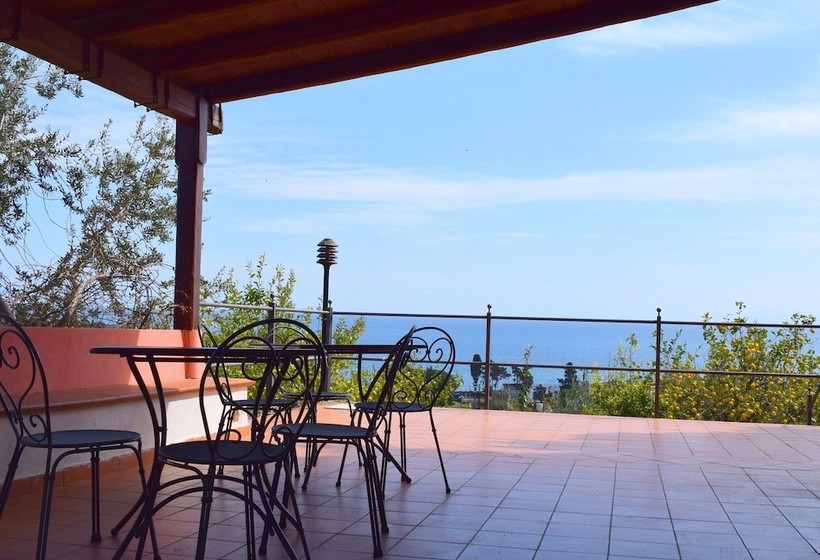 Cottage In Santa Flavia With Swimming Pool, Terrace,barbecue