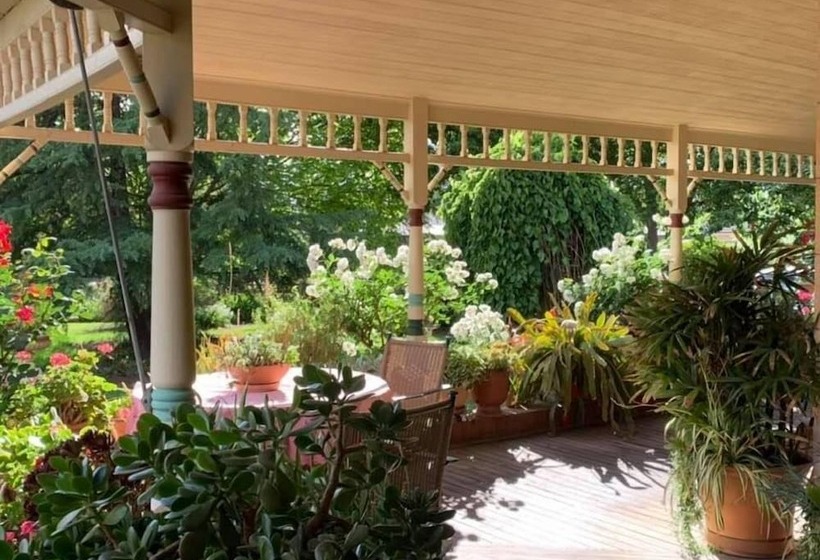 Forgandenny Bed & Breakfast